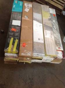 lot 28 image: Pallet with mixed Flooring see pictures