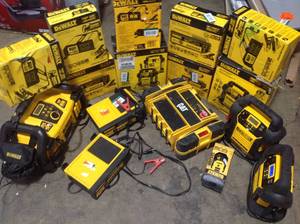 lot 29 image: Pallet with assorted Dewalt Tools various conditions customer returns see pictures