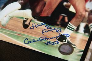 Basketball Autograph Photo Lot  Calvin Murphy & Buck Williams