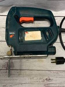 lot 1 image: Electric Jigsaw Parentheses (Works Great)