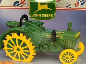 lot 2 image: ENESCO GP 31 John Deere Cookie Jar W Box