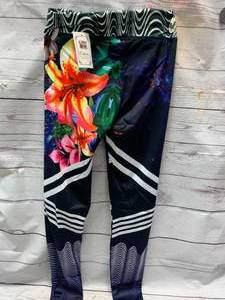 lot 53 image: New Womens Floral Legging Pants Size SMed