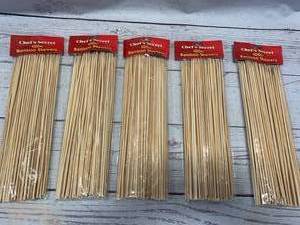 lot 81 image: Lot Of 500 Bamboo Skewers