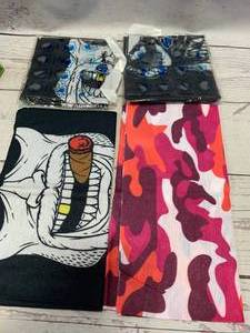lot 162 image: 4 Neck Gaiters