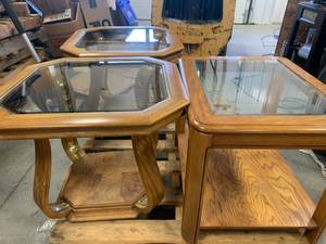 lot 189 image: Lot of 3 High End Night Stand End Tables