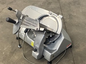 lot 4 image: Hobart Commercial Deli-Slicer