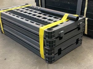 lot 8 image: Lot of Plastic Shelving