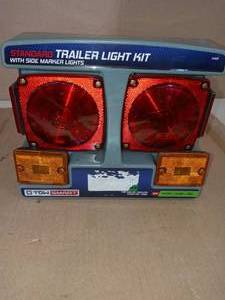 lot 73 image: 80 in. Under Standard Trailer Light Kit with Side Marker Lights by Towsmart- slightly used -SEE PICTURES
