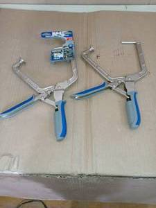 lot 90 image: Right Angle Clamp with Automaxx Auto-Adjust Technologyby Kreg- set of 2 - 1 used & 1 not used SEE PICTURES
