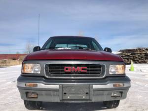lot 4 image: 1994 GMC Sonoma SLS - 101,049 miles - Very Clean Exterior