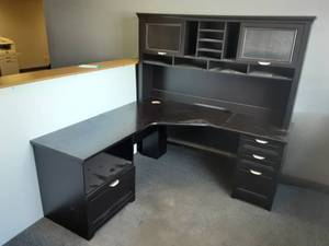 lot 44 image: L-Shaped Desk With Hutch TopGlass Doors (Breaks Down In 4 Pieces For Easy Moving 6 x 6 x 6)