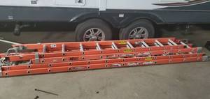 lot 109 image: 2-Extension Ladders