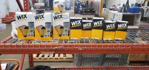 lot 102 image: Lot Of Unused Oil & Fuel Filters
