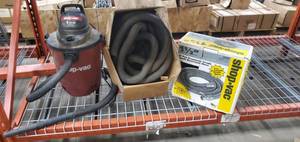 lot 101 image: 6 Gallon Shop Vac With Extra Hose