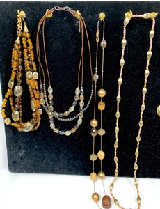 lot 417 image: Misc. Costume Jewelry Lot - Ivory, Tortoise-Shell and Amber Tones