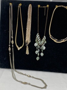lot 429 image: Misc. Costume Jewelry Lot - Statement Necklaces and More