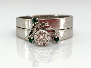 lot 62 image: A Set of 14K White Gold Engagement Ring w Assumed Diamond and Wedding Band, Size 6-14