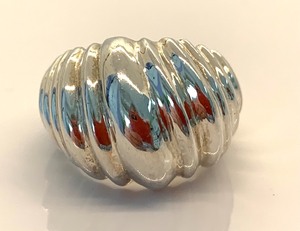 lot 194 image: Sterling Silver Solid Sculptured Ring, Size 7-14