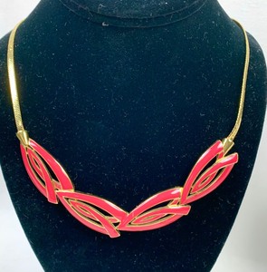 lot 235 image: Totally Trifari