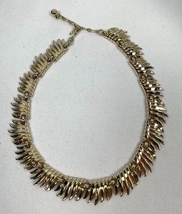 lot 236 image: Trifari Treats - 6 Necklaces and 1 Pr. Clip-On Earrings