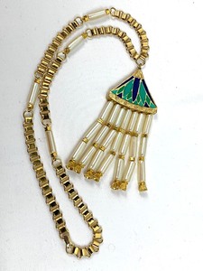 lot 255 image: Walk Like an Egyptian