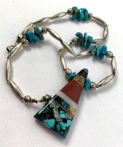 lot 256 image: Turquoise Treasures
