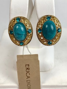 lot 263 image: Vintage Clip-On Earrings - Erica Lyons, Hugo, Norma Jean, 4 Pair