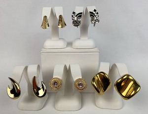 lot 273 image: Vintage Screw-Back Earrings, 5 Pair including Coro, Napier