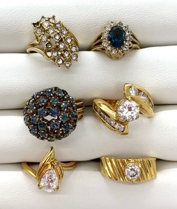 lot 300 image: Fashion Rings, Size 6 - 6 Rings