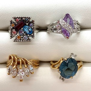 lot 302 image: Fashion Rings, Size 6-14, 4 Rings