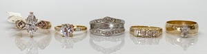 lot 330 image: Fashion Rings, Size 9, Group A - 5 Rings, All Simulated Diamonds
