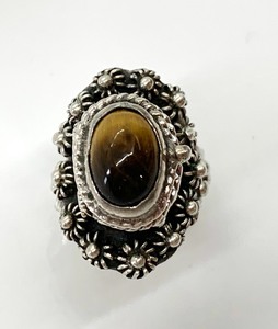 lot 335 image: Sterling Silver Hinged  Tiger Eye Ring w Secret Compartment and A Purple Crystal Pendant