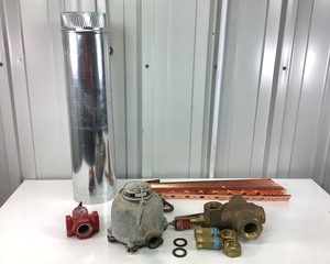 lot 171 image: Miscellaneous Plumbing Supplies