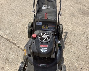 lot 239 image: Craftsman Gas Push Mower