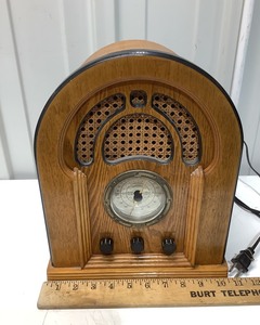 lot 237 image: Collectors Edition Radio