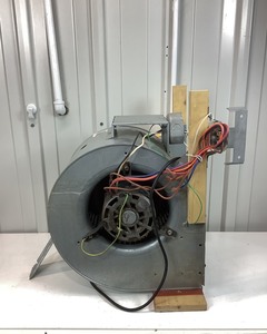 lot 160 image: Furnace Blower
