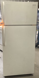 lot 236 image: RefrigeratorFreezer