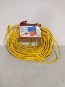 lot 38 image: HUSKY 14 in. x 100 ft. Hybrid Air Hose