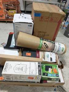 lot 23 image: PALLET OF ASSORTED ITEMS