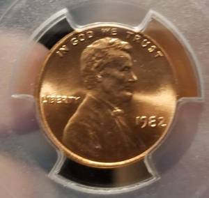 lot 05 image: 1982 BRONZE LARGE DATE US LINCOLN CENT MS66RD PCGS BETTER DATE