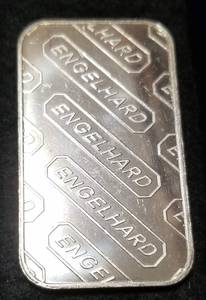lot 21 image: 1 TROY OZ. .999 FINE SILVER BAR ENGELHARD WITH SERIAL #