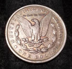 lot 32 image: 1888 MORGAN SILVER DOLLAR