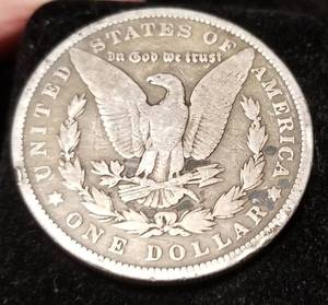 lot 39 image: 1900 MORGAN SILVER DOLLAR