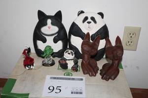 lot 95 image: Lot of (Approximately 7) Animal Table Dcor - Panda Bears, Cats, Frog