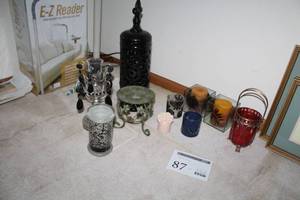 lot 87 image: Lot of (Approximately 10) Candleholders