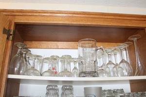 lot 172 image: Beer Mug, Beer Glasses, Wine Glasses, Stemware