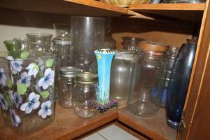 lot 176 image: Glass Vases, Mason Jars, Glass Jars
