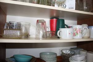 lot 170 image: Glasses, Butter Dishes with Lid, Coffee Cups, Gravy Boats, Measuring Cups