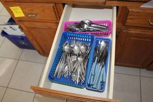 lot 196 image: Spoons, Forks, Knives
