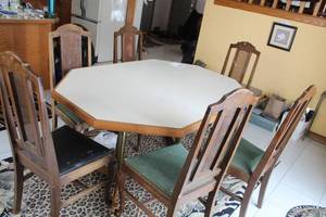 lot 17 image: Hexagon Dining Table with Leaf, Wood Dining Chairs (x6)